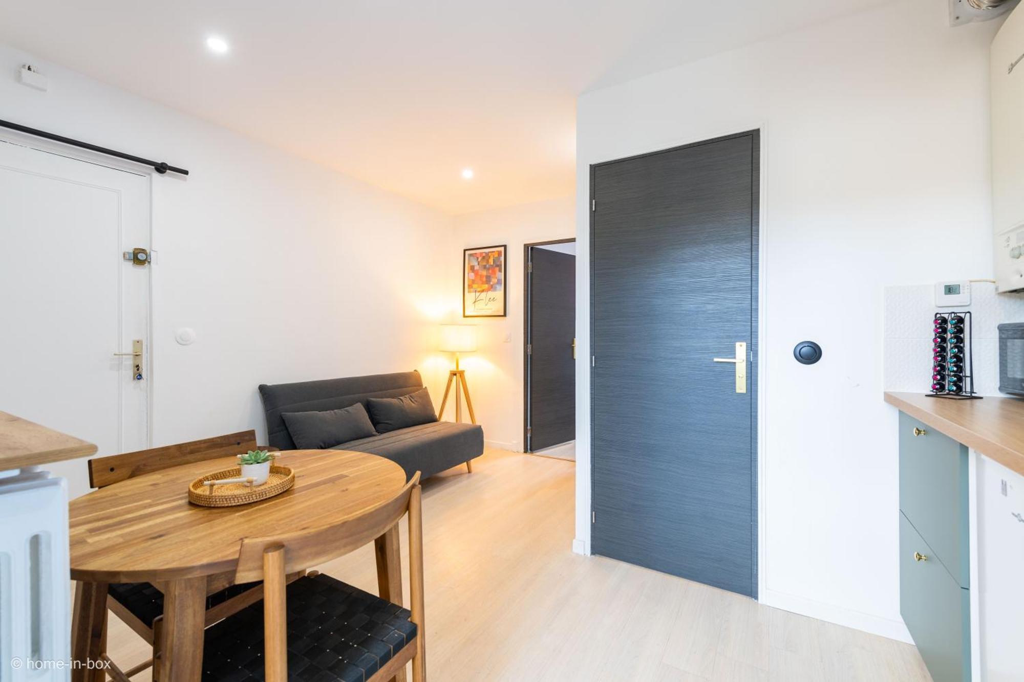 Nid Douillet Entre Paris Et Disney Vaires-sur-Marne Exterior foto